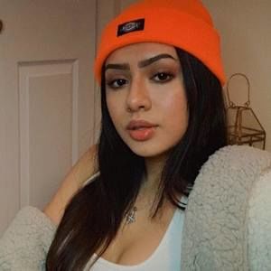 Meet your Posher, Melany